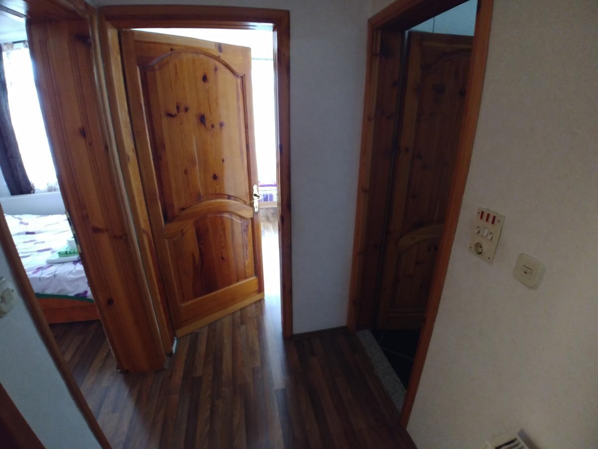 Guesthouse Ljubicica SJJ Esterno foto