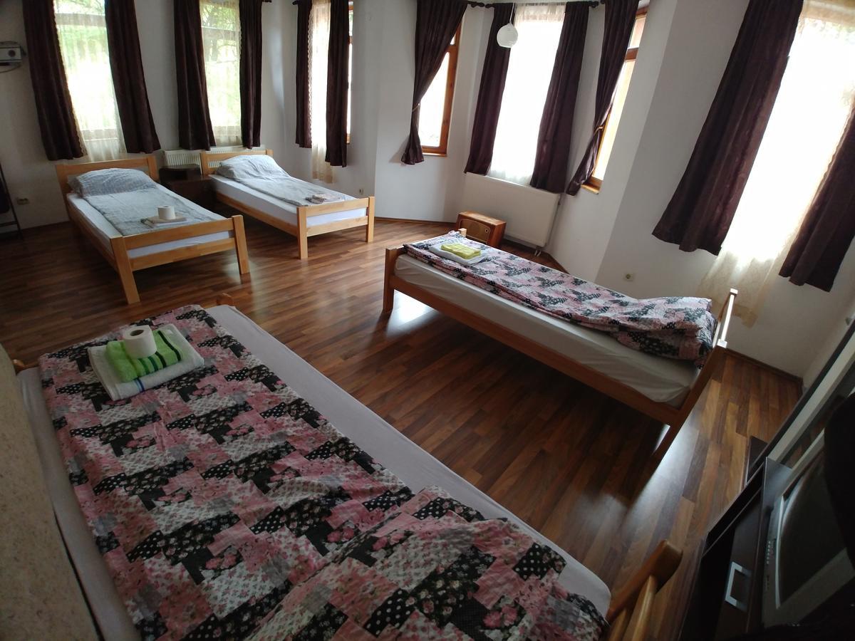 Guesthouse Ljubicica SJJ Esterno foto