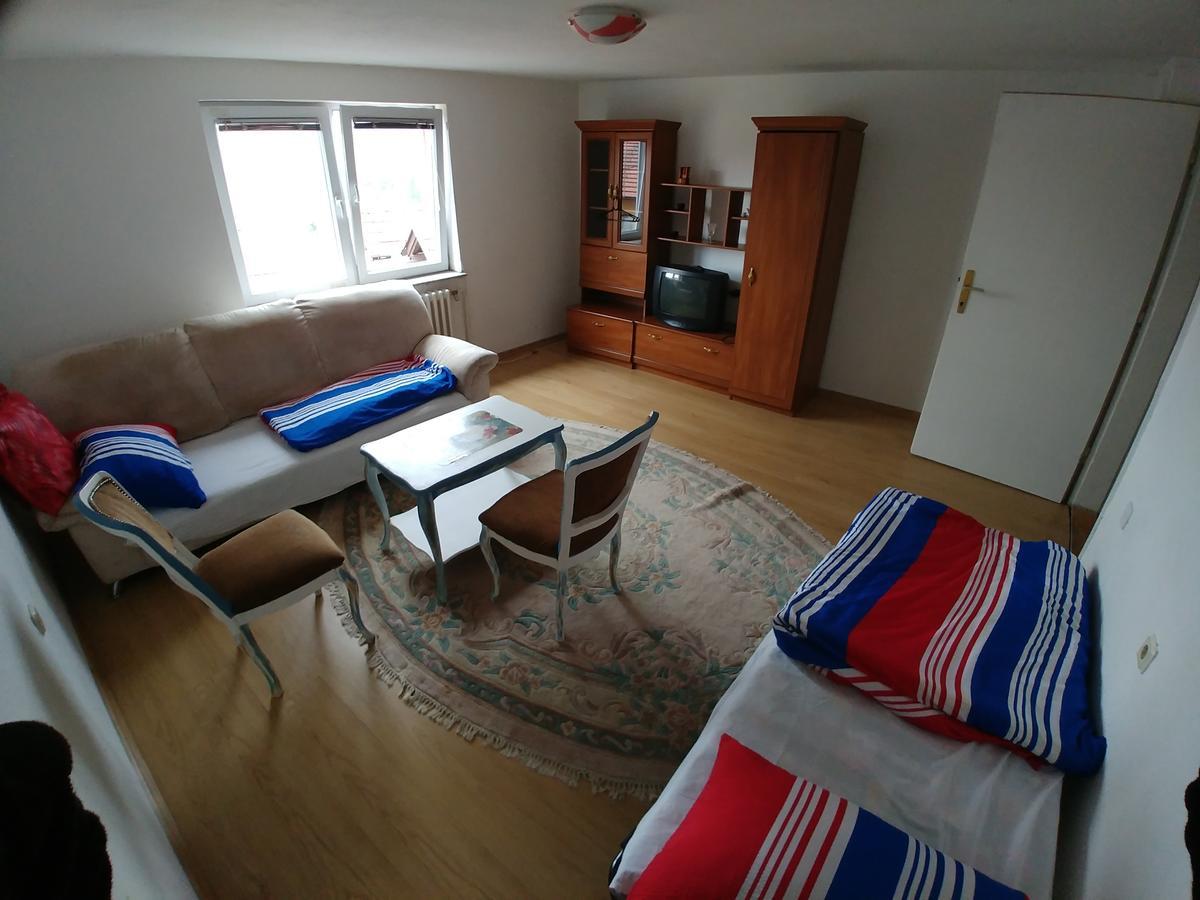 Guesthouse Ljubicica SJJ Esterno foto